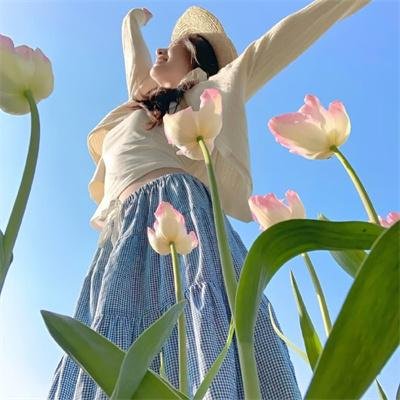 春风未暖玉先寒